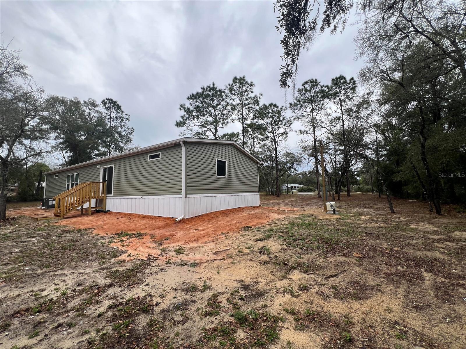 1184 E SANDY LANE