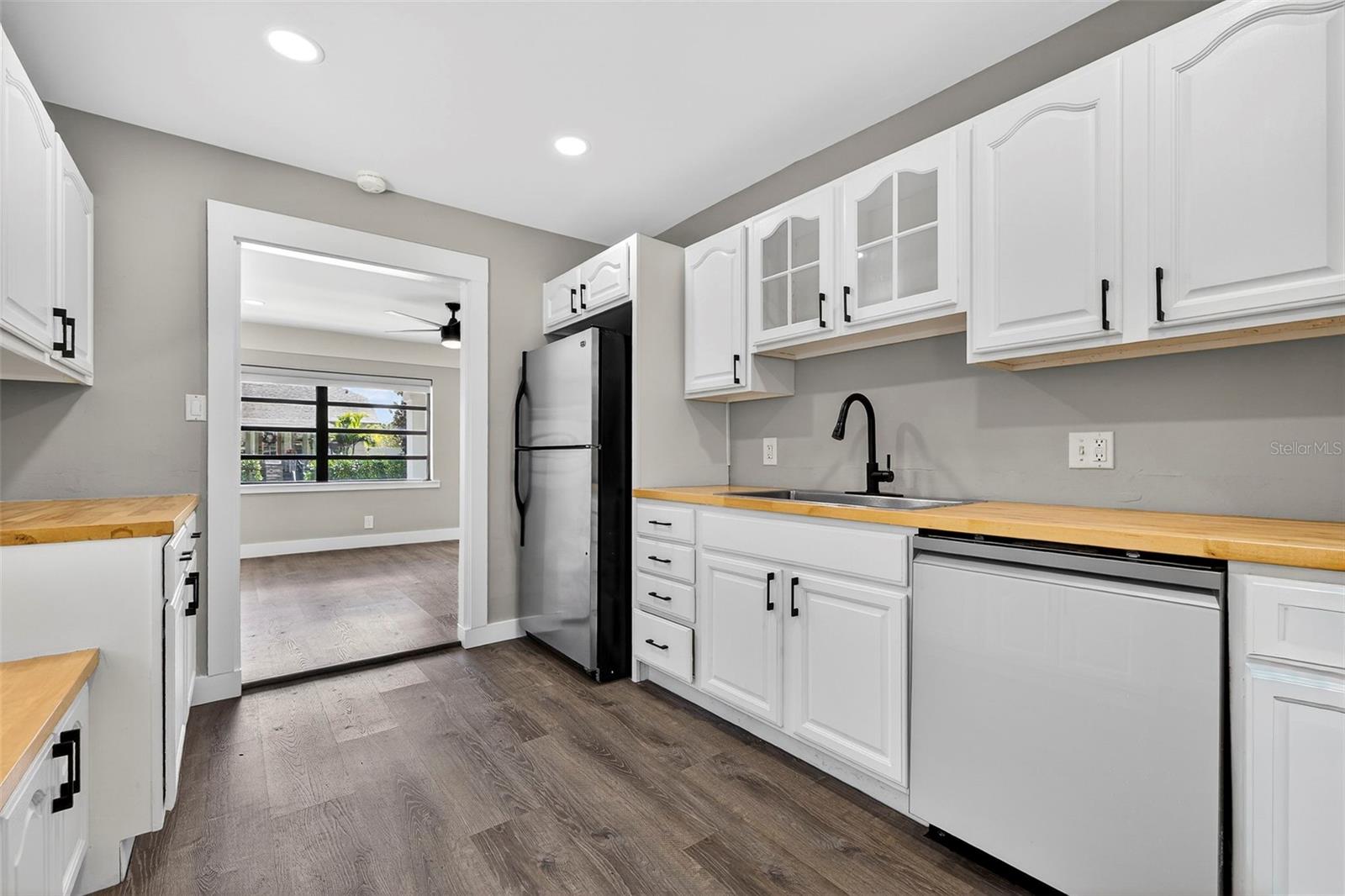 NORTH BAY HEIGHTS - Residential