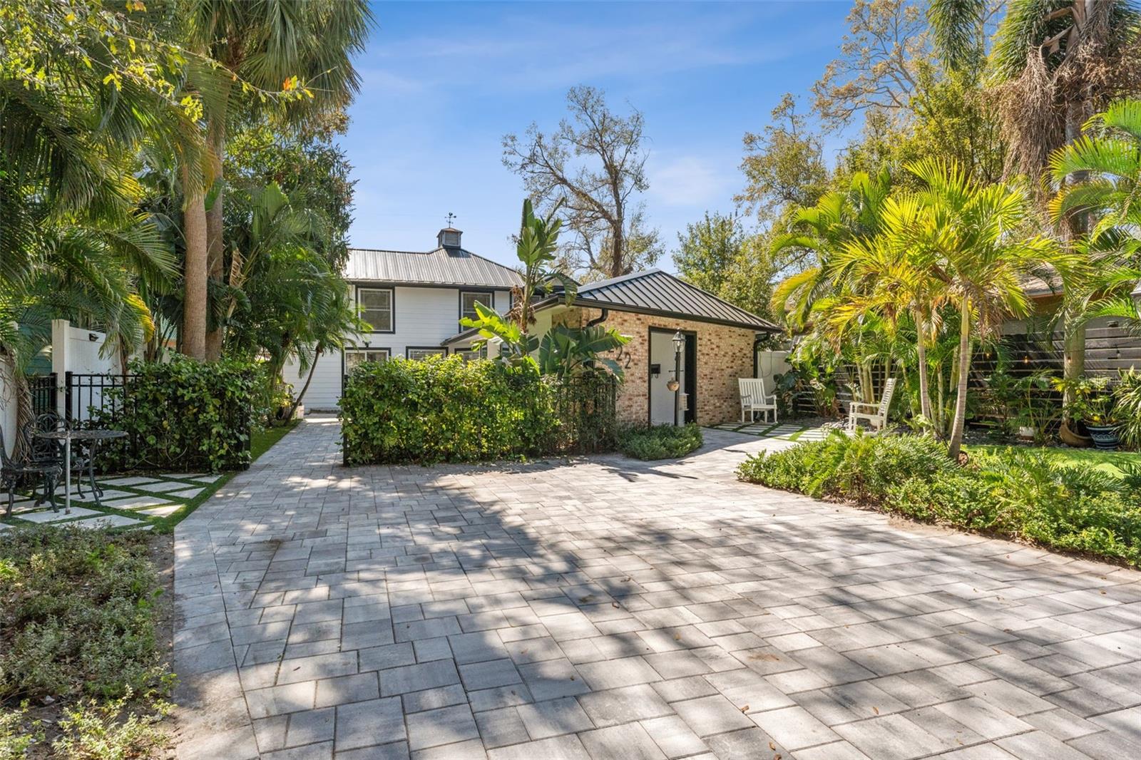 COLONIAL HEIGHTS & 2ND ADD - Residential