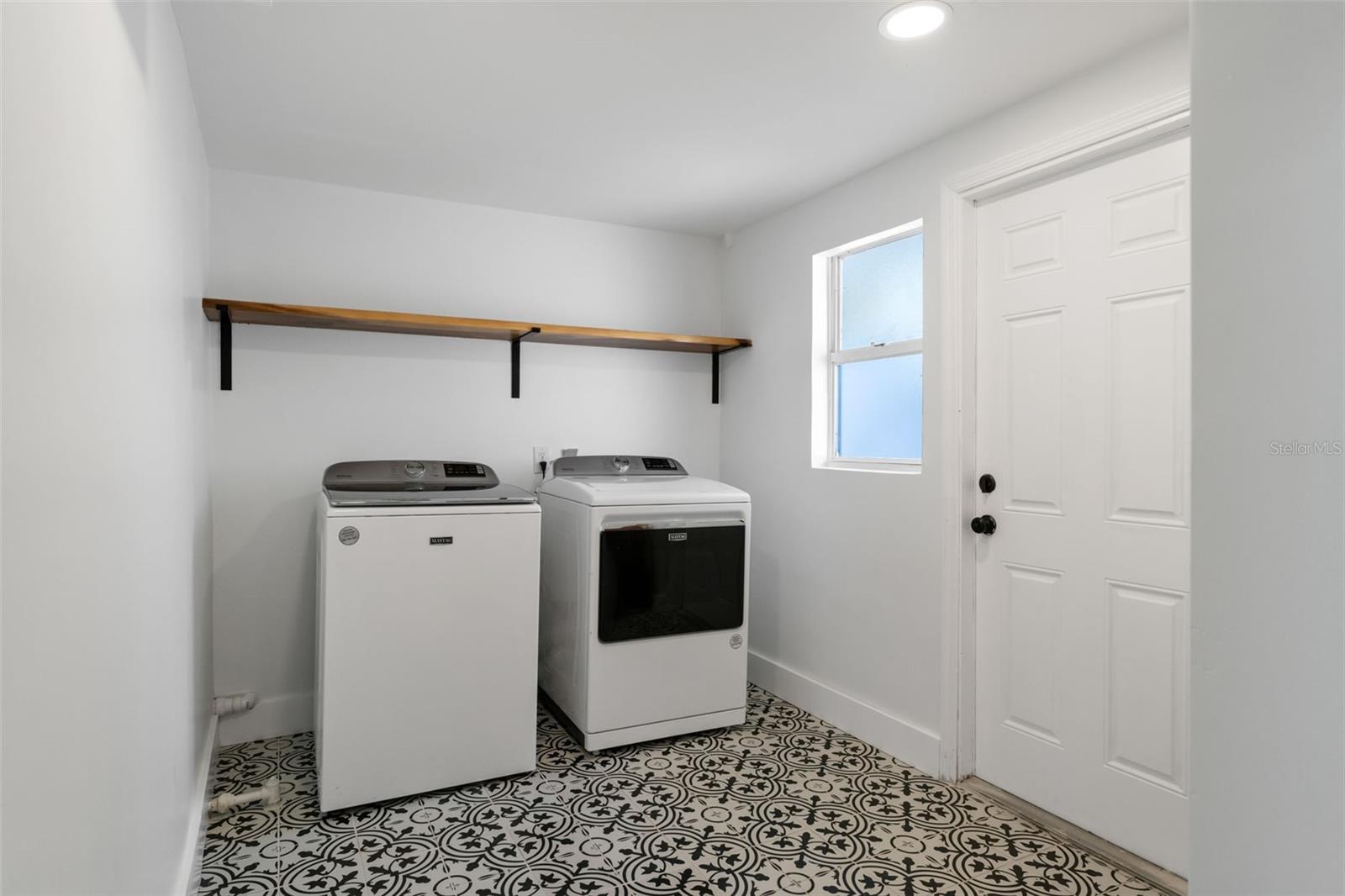 COLONIAL HEIGHTS & 2ND ADD - Residential