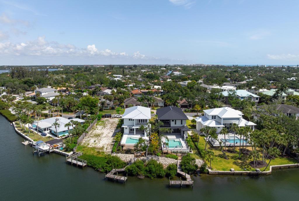 SIESTA BEACH - Residential