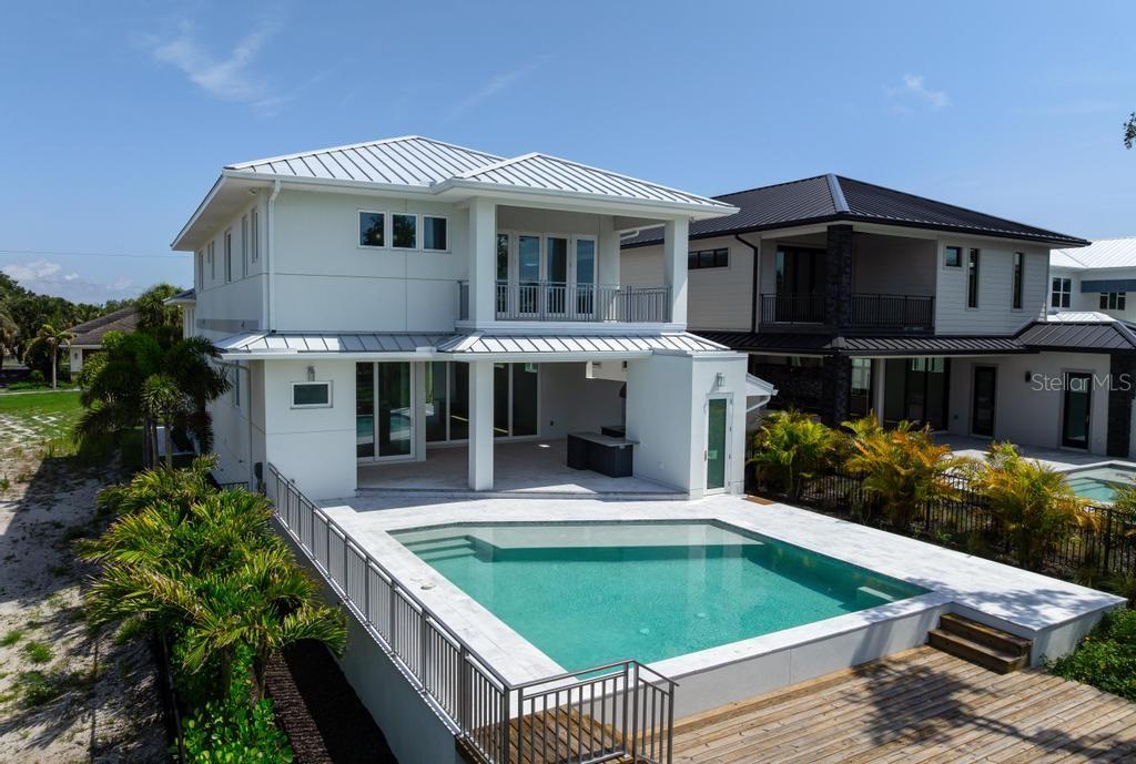 SIESTA BEACH - Residential