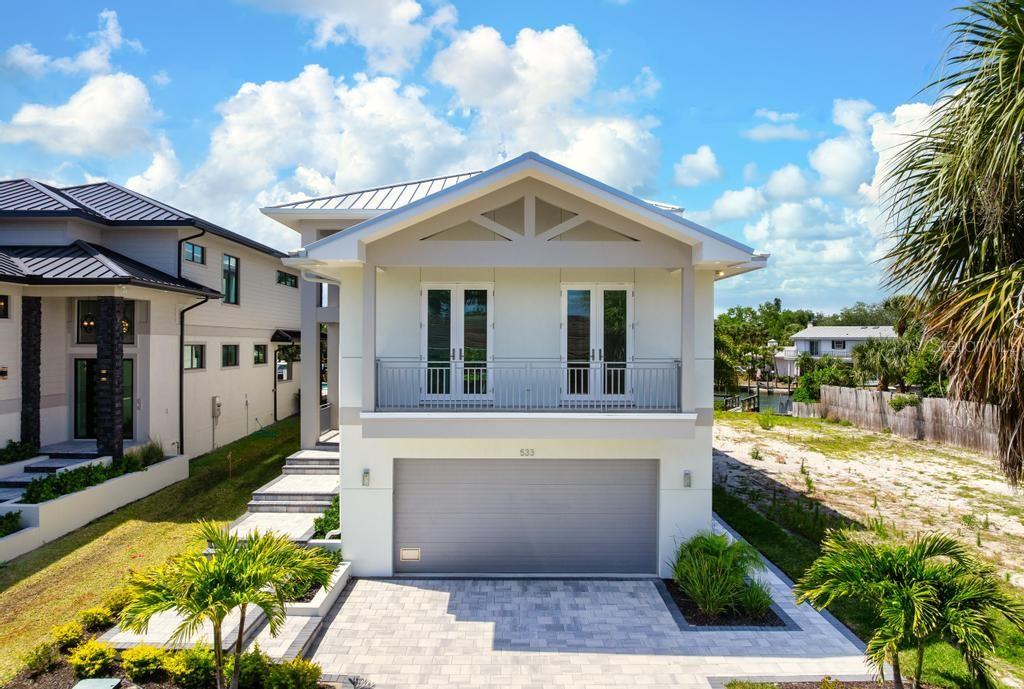 SIESTA BEACH - Residential