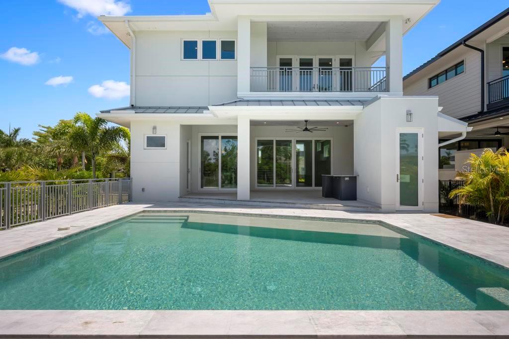 SIESTA BEACH - Residential