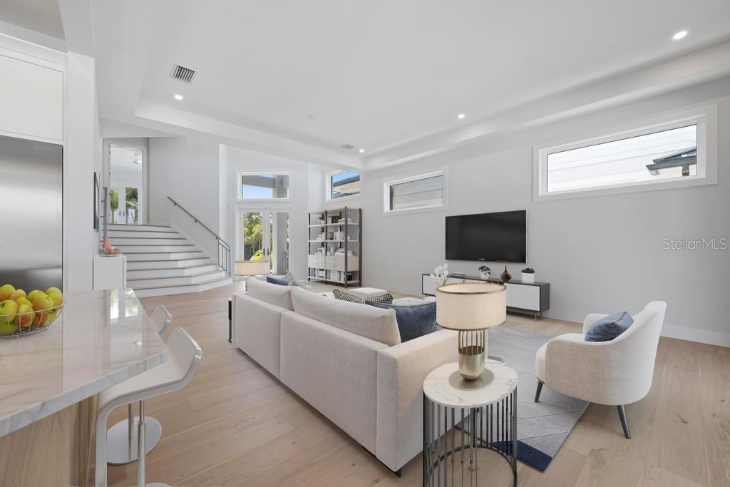 SIESTA BEACH - Residential