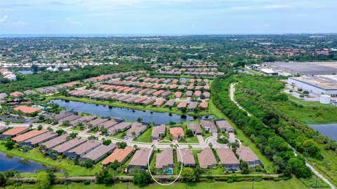 Photo of 8716 Amaretto Avenue, Sarasota, FL 34238 (MLS # A4703320)