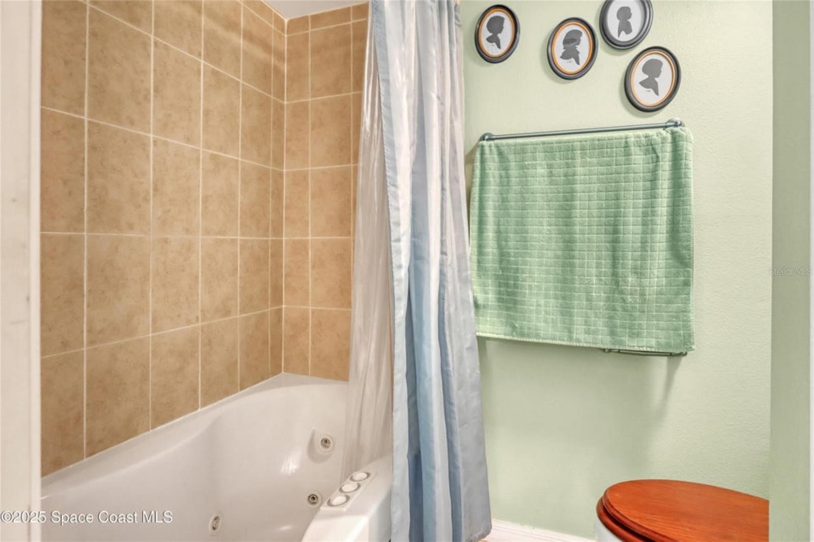 OAK PARK VILLAS BREVARD - Residential