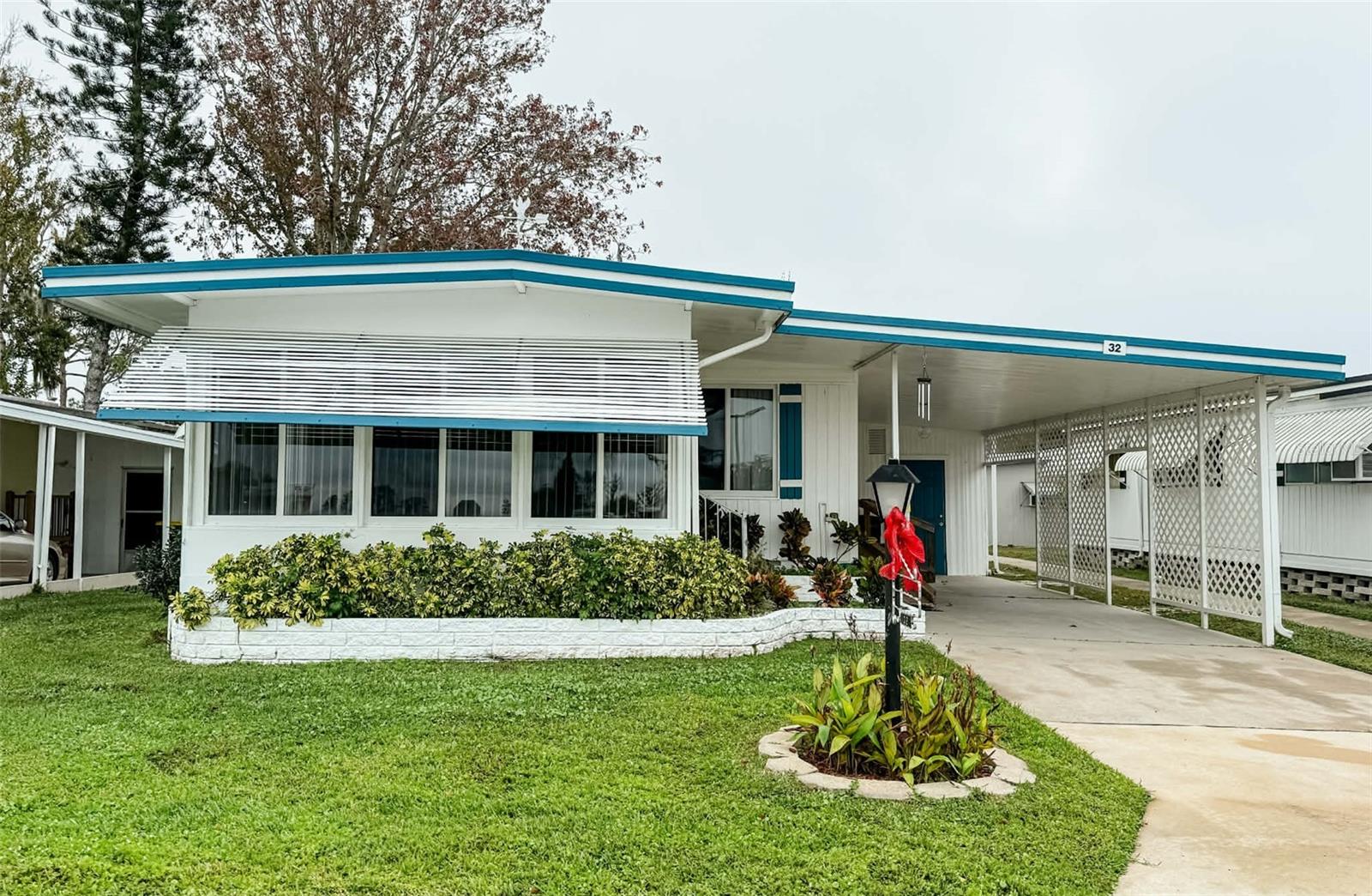 CLERMONT EMERALD LAKES CO-OP LT 32 - Residential