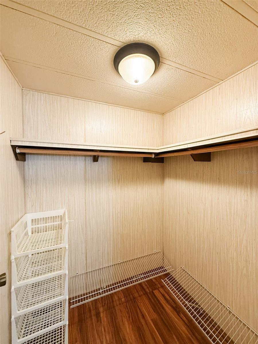 CLERMONT EMERALD LAKES CO-OP LT 32 - Residential