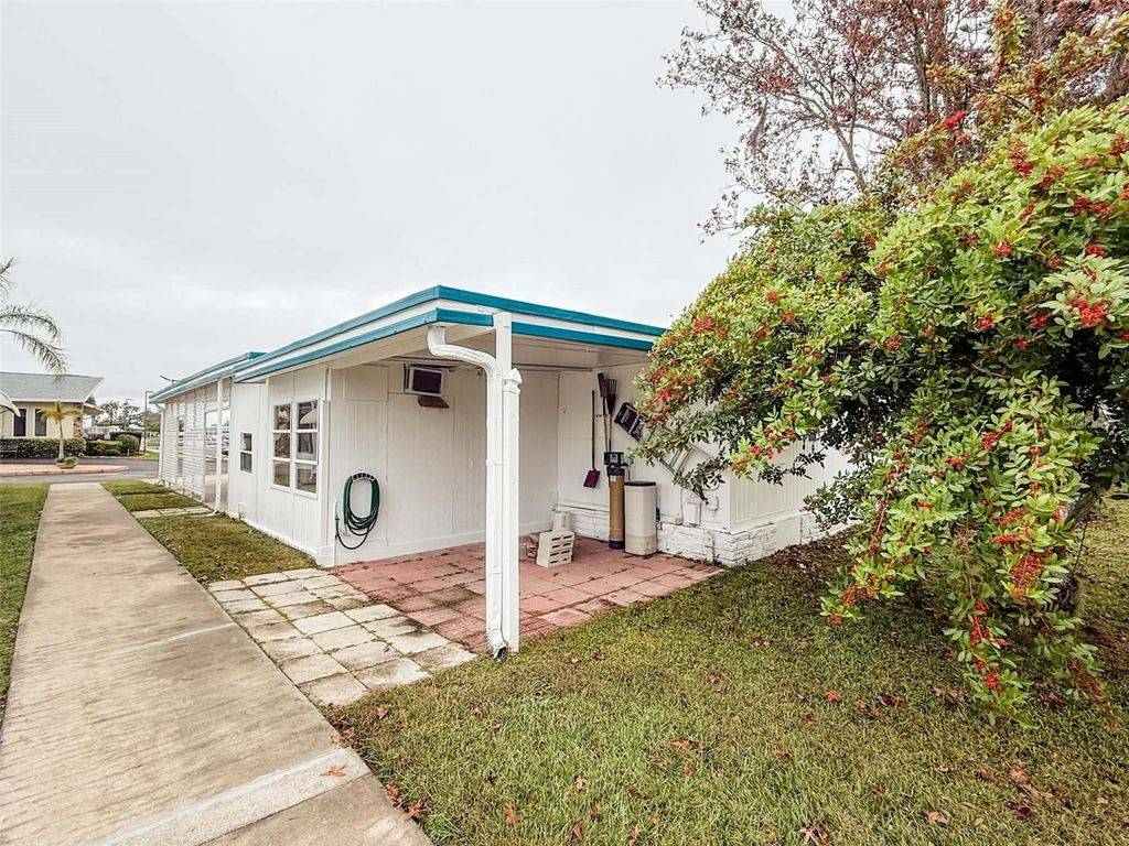 Photo of 1401 W Highway 50 #32, Clermont, FL 34711 (MLS # O6365618)