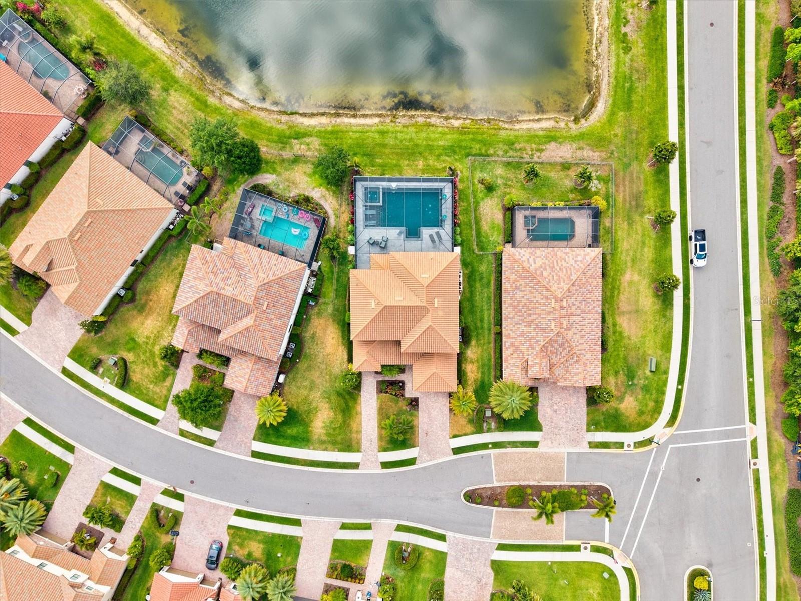 BRIDGEWATER AT LAKEWOOD RANCH - Residential