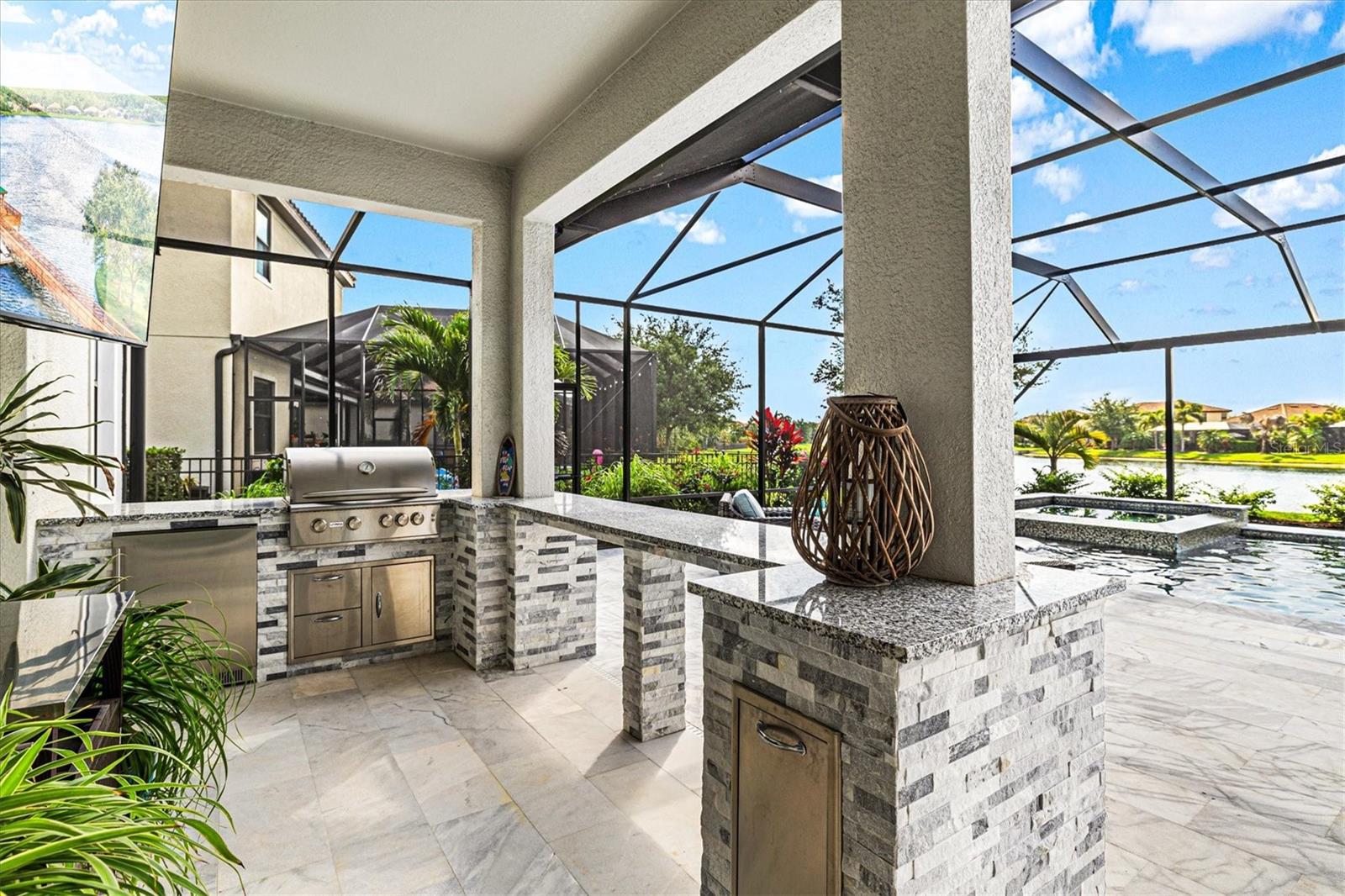 BRIDGEWATER AT LAKEWOOD RANCH - Residential