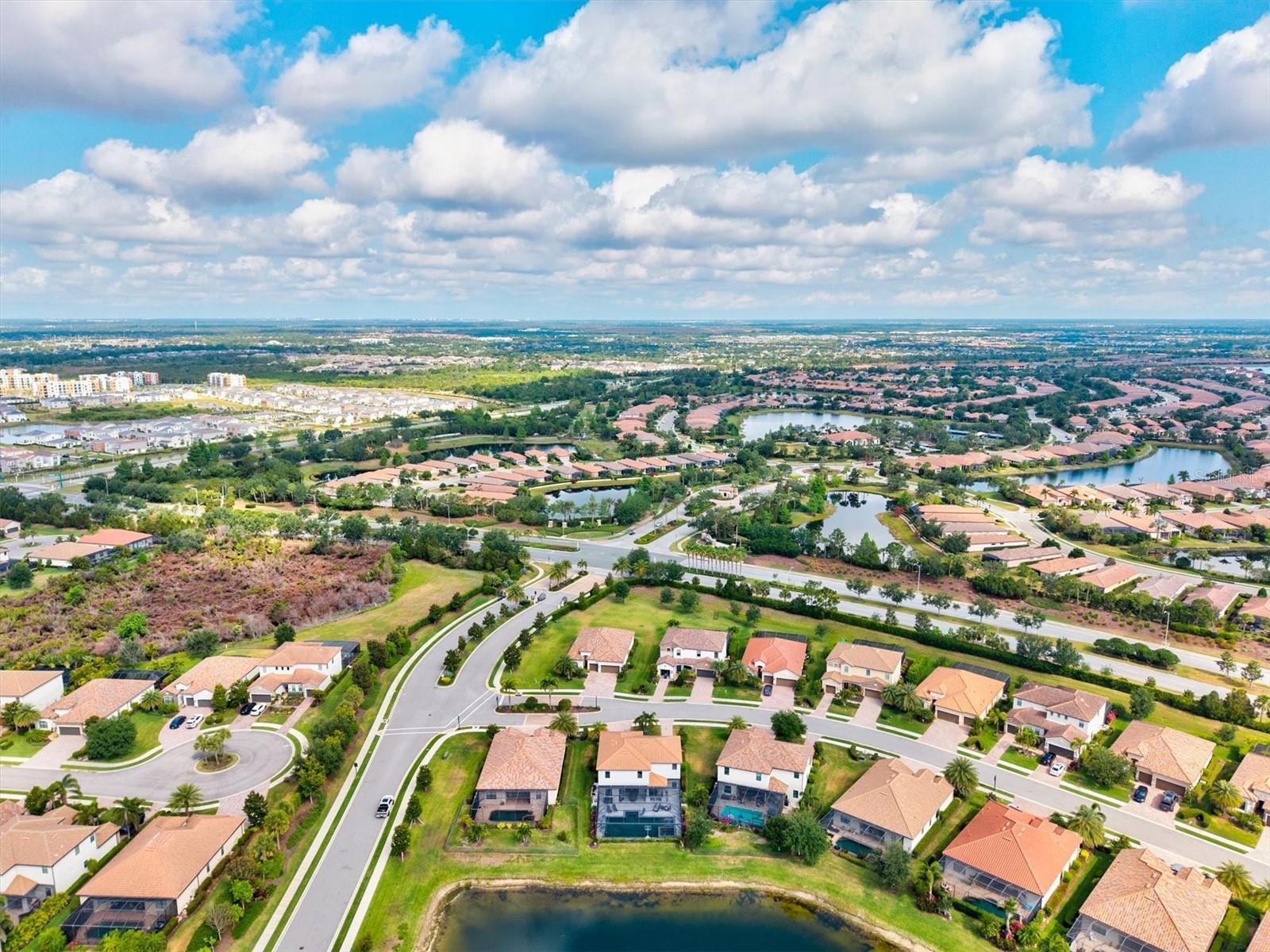 BRIDGEWATER AT LAKEWOOD RANCH - Residential
