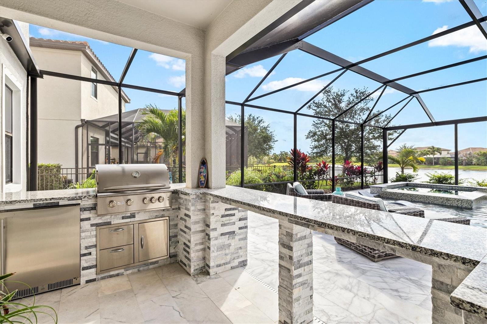 BRIDGEWATER AT LAKEWOOD RANCH - Residential