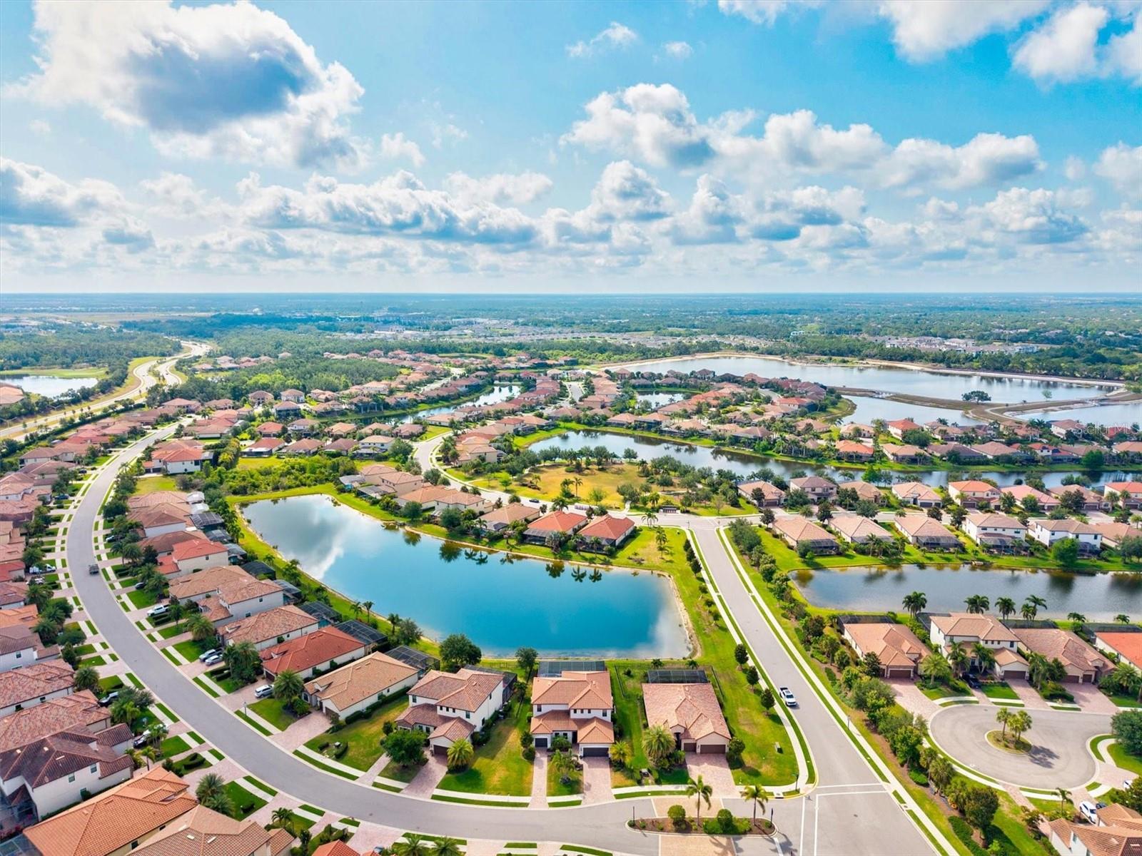 BRIDGEWATER AT LAKEWOOD RANCH - Residential