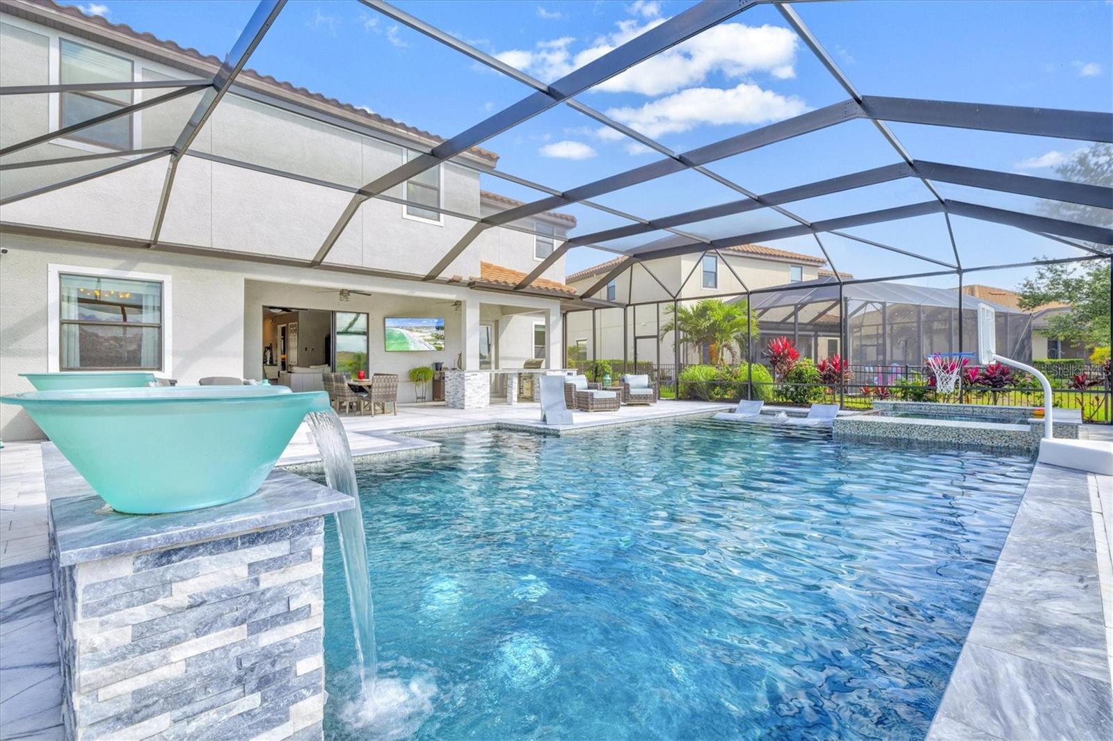 BRIDGEWATER AT LAKEWOOD RANCH - Residential