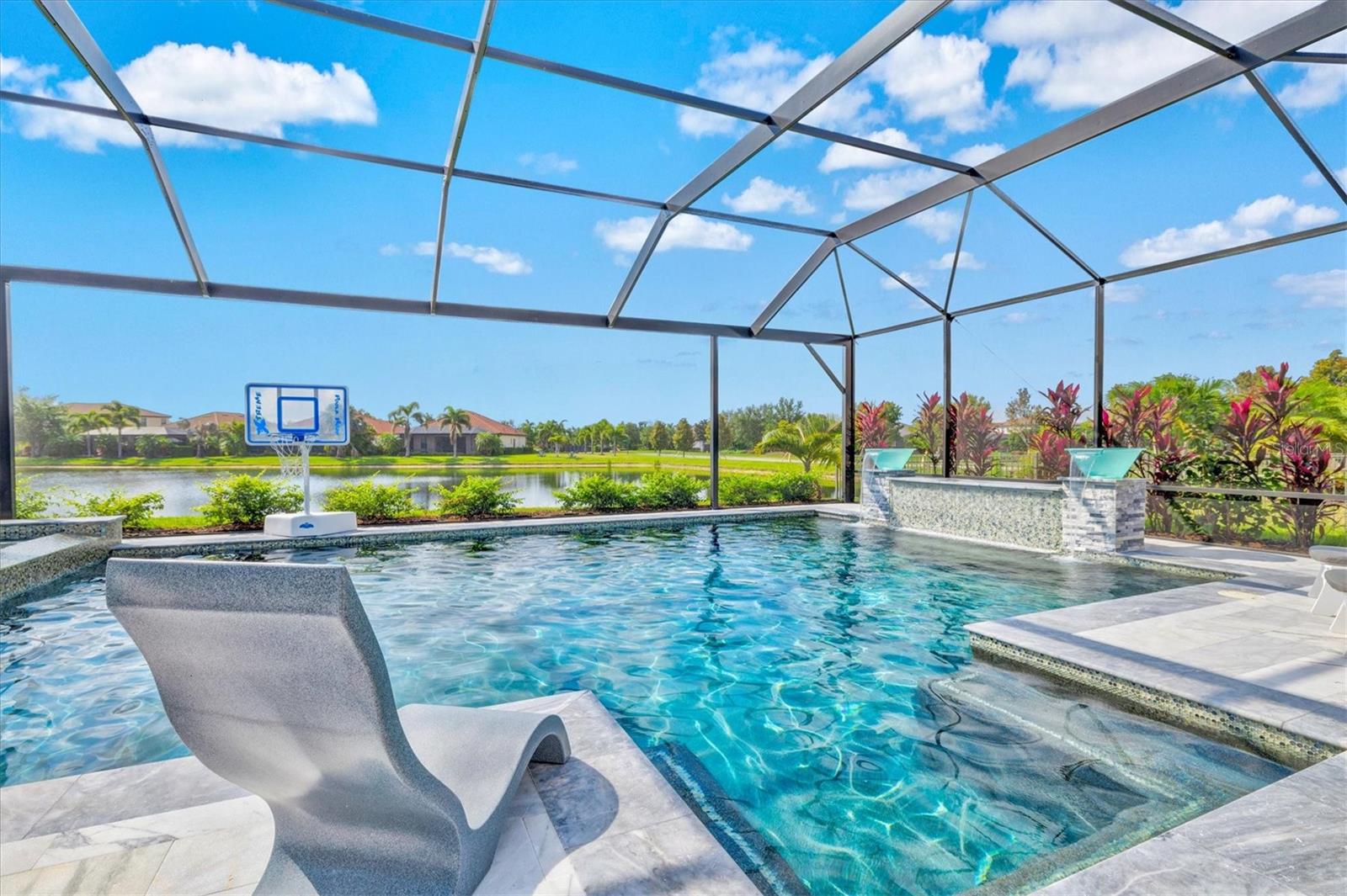 BRIDGEWATER AT LAKEWOOD RANCH - Residential