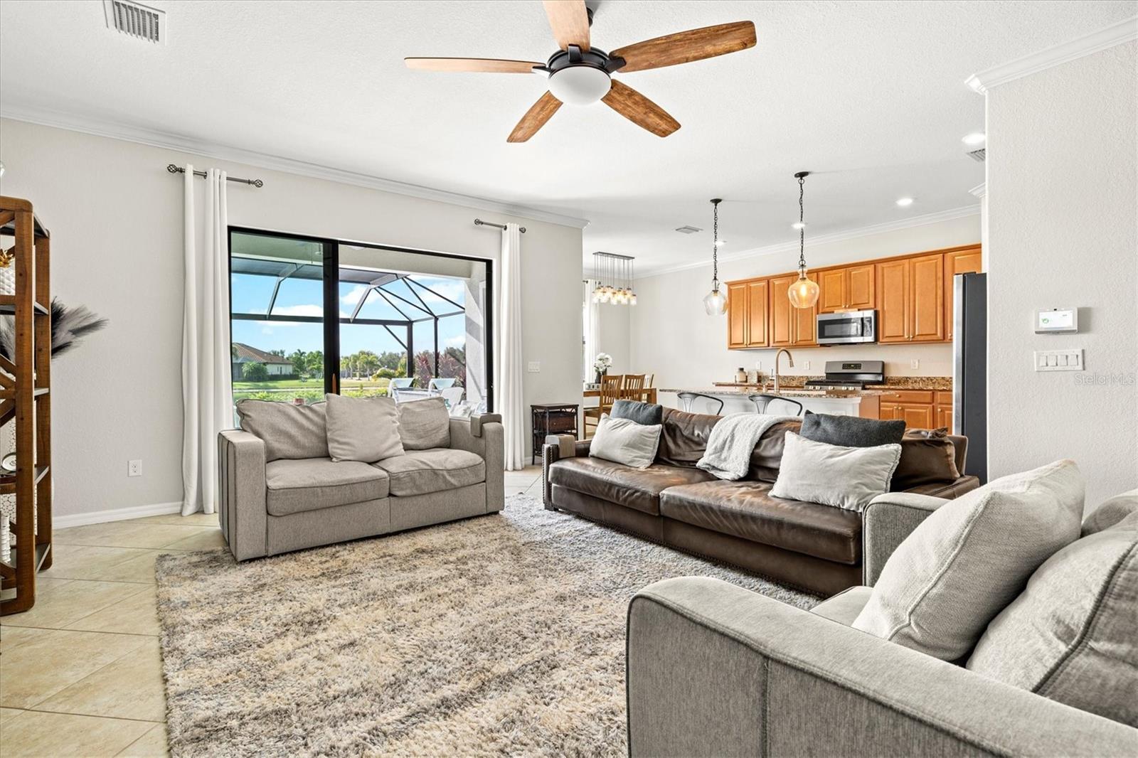 BRIDGEWATER AT LAKEWOOD RANCH - Residential