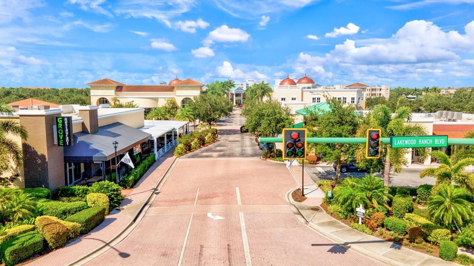 BRIDGEWATER AT LAKEWOOD RANCH - Residential
