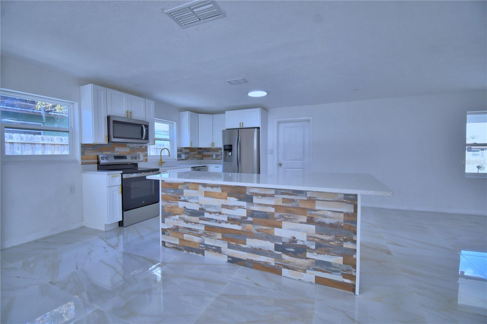 5504 SEDGEFIELD STREET