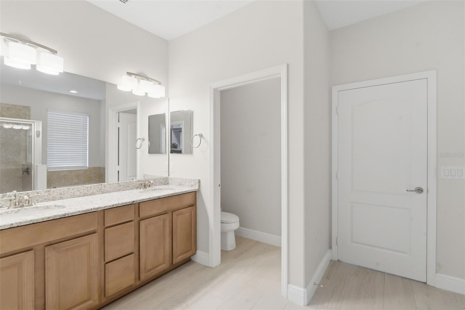 WYNDHAM LAKES ESTATES - Residential