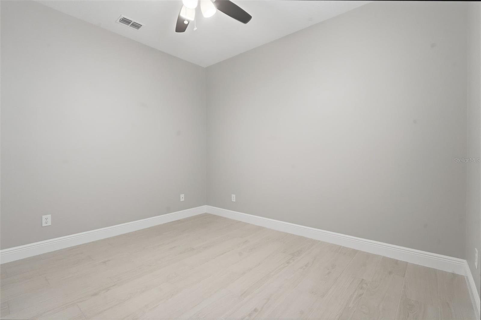 WYNDHAM LAKES ESTATES - Residential