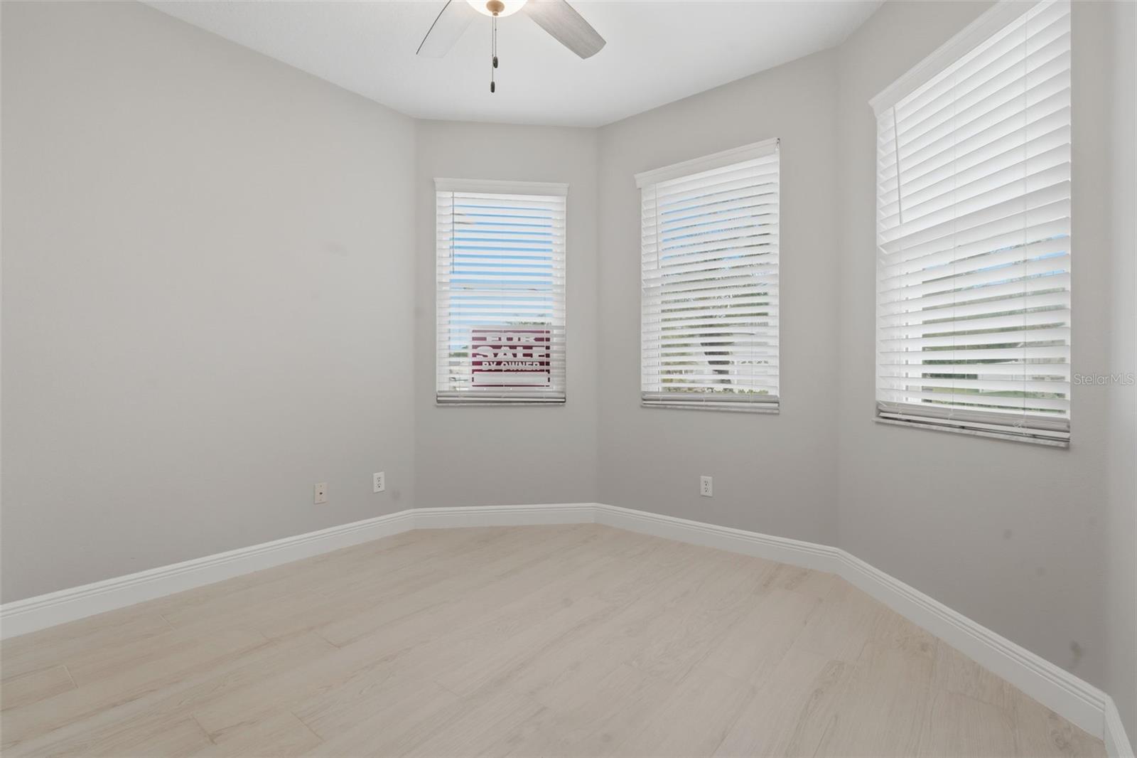 WYNDHAM LAKES ESTATES - Residential