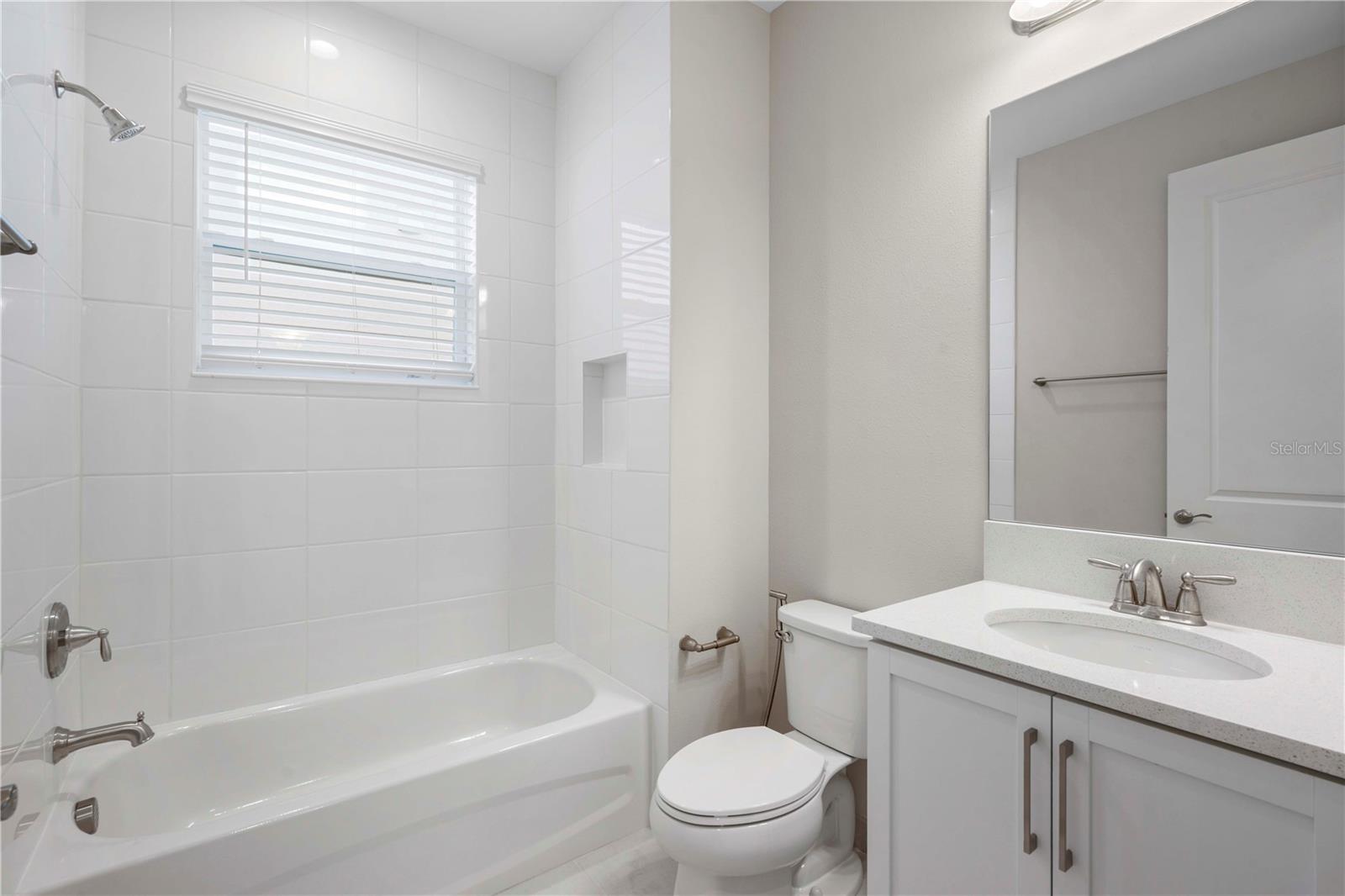 WINDING RDG PH 5 & 6 - Residential Lease