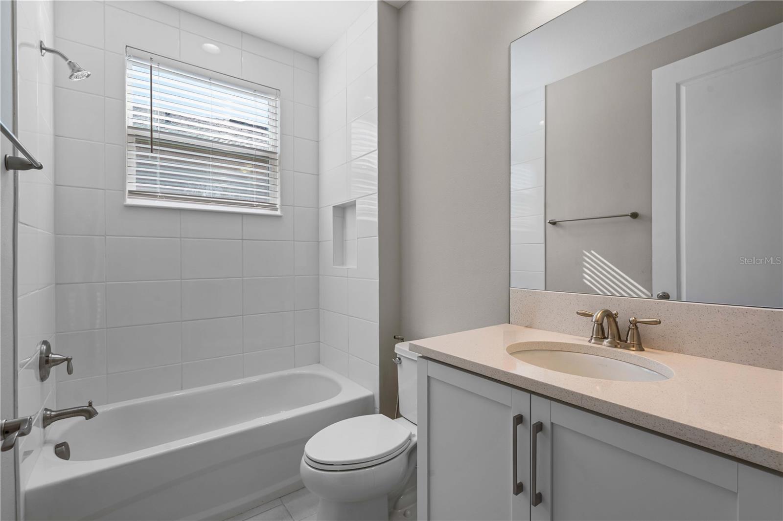 WINDING RDG PH 5 & 6 - Residential Lease