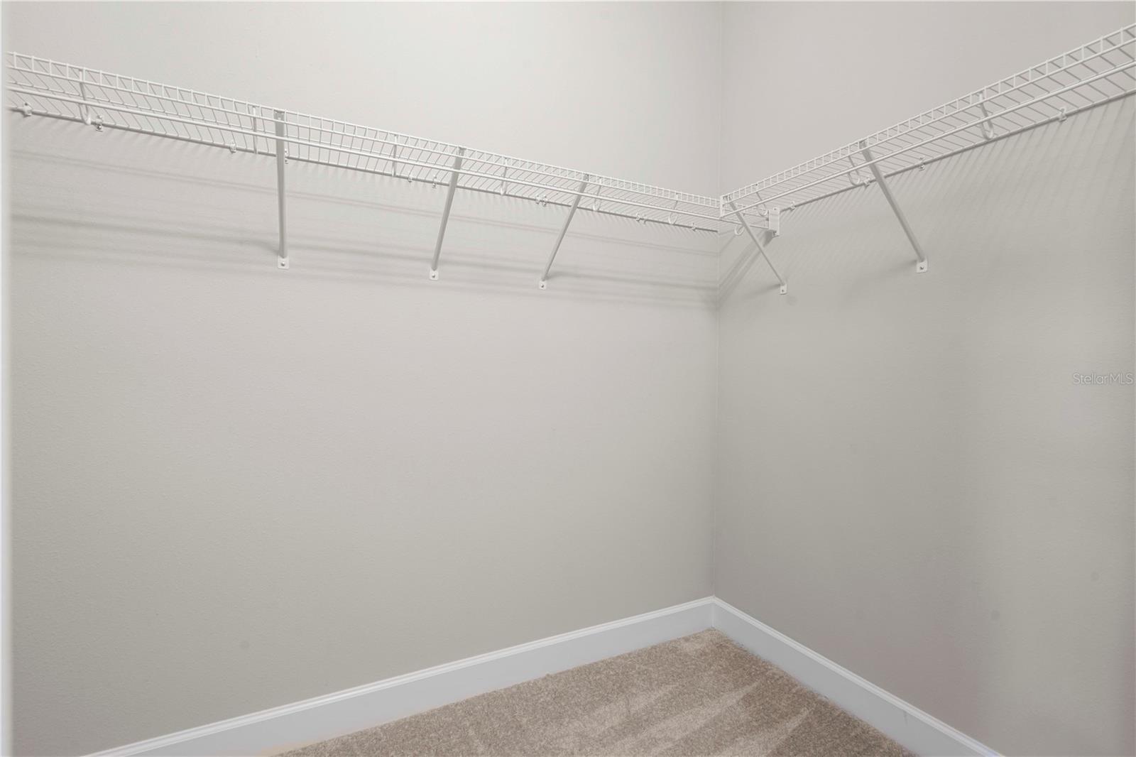 WINDING RDG PH 5 & 6 - Residential Lease