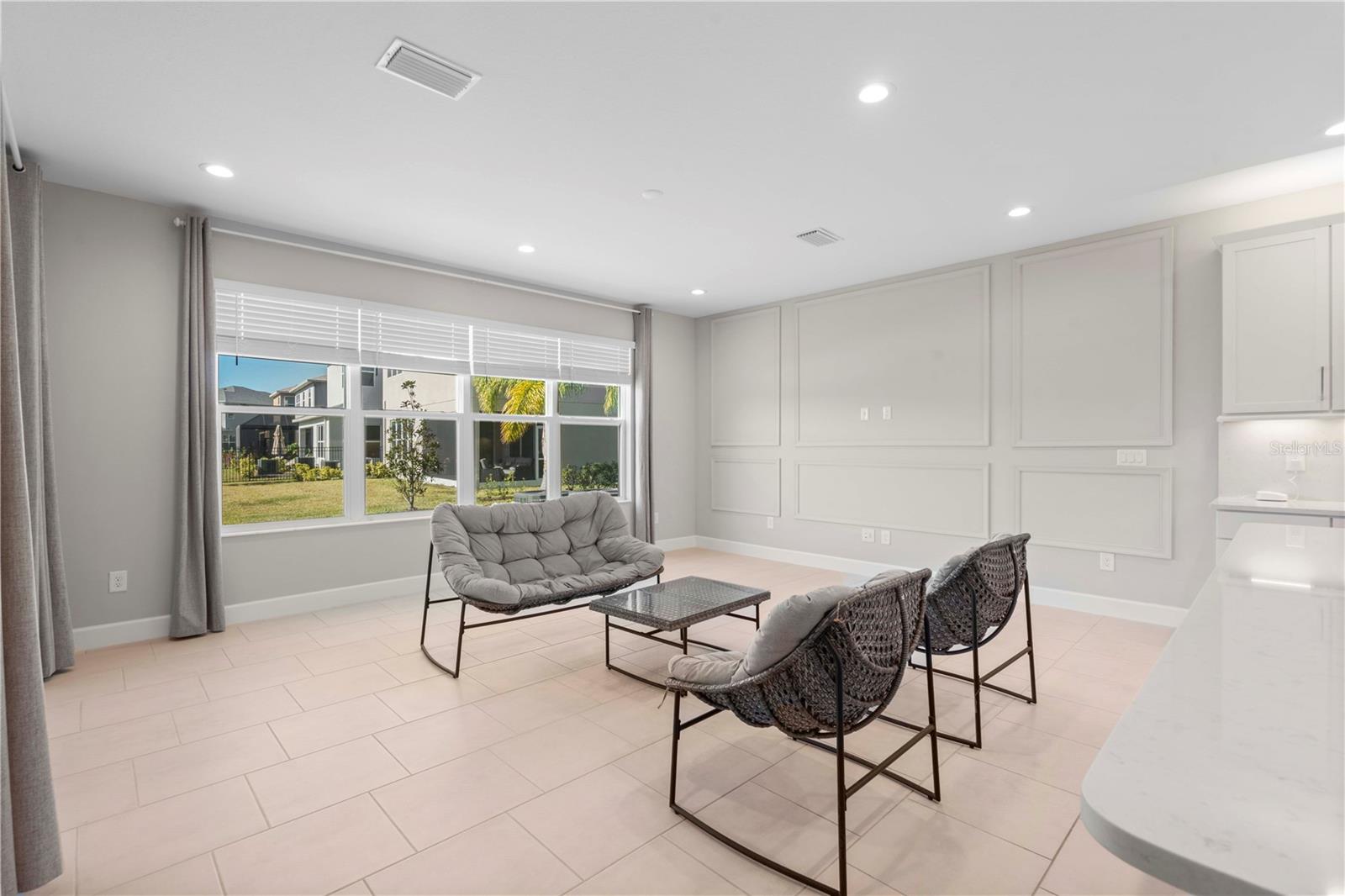 WINDING RDG PH 5 & 6 - Residential Lease