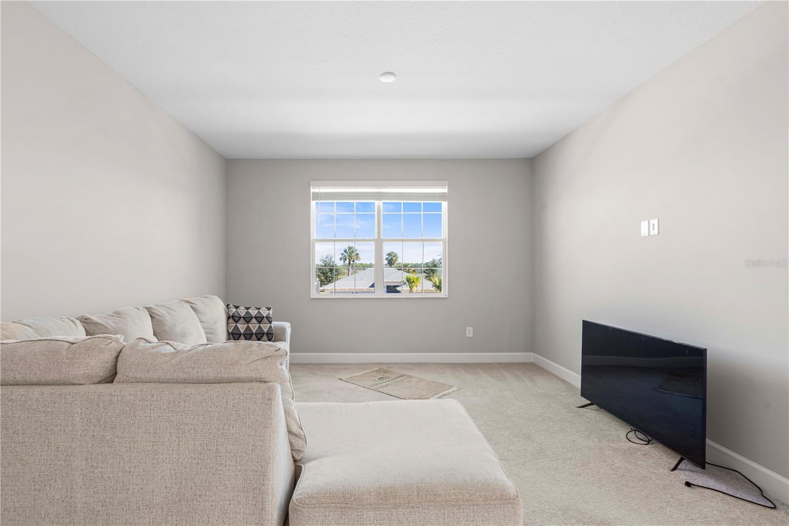 WINDING RDG PH 5 & 6 - Residential Lease