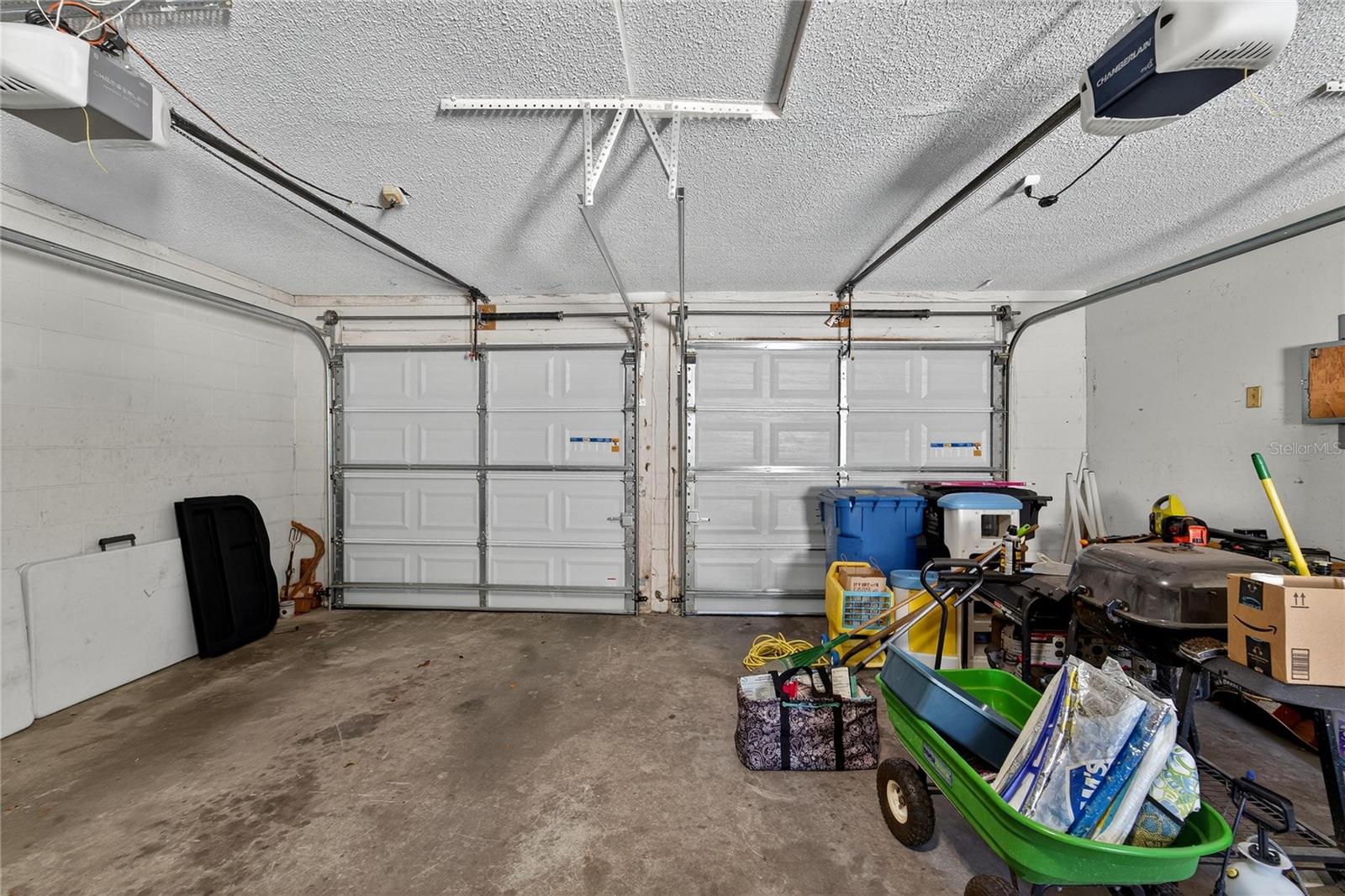 HILLSIDE UNIT 07 - Residential