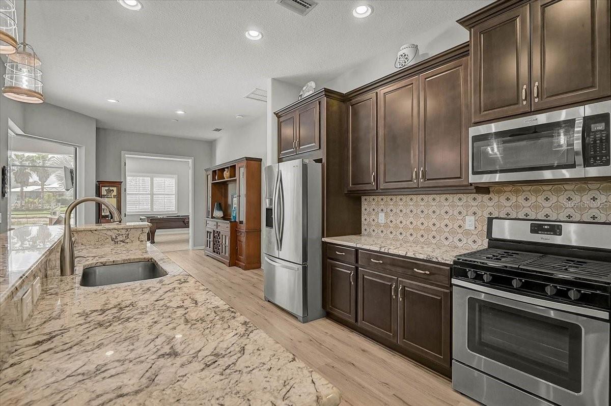 TWIN RIVERS PH IV - Residential