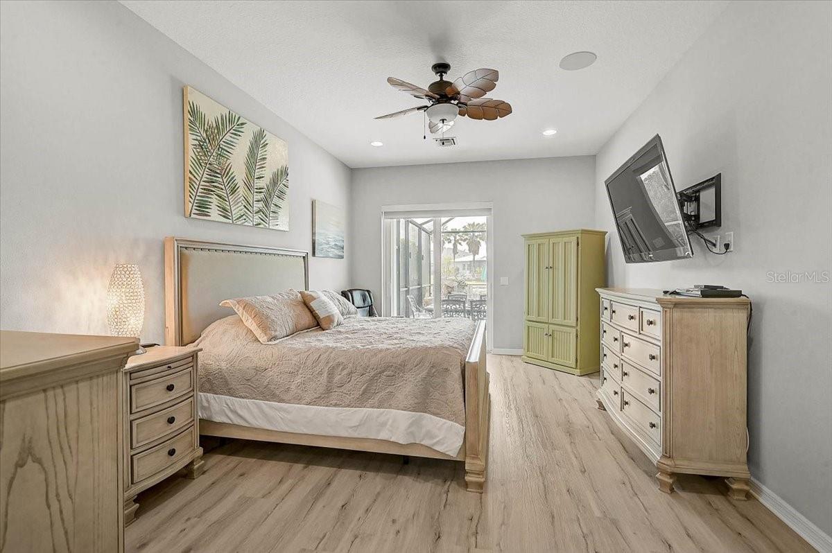 2926 156TH TERRACE E