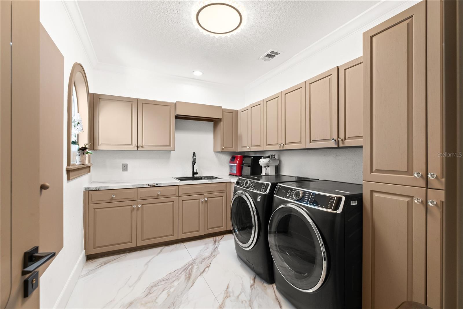 ISLEWORTH - Residential