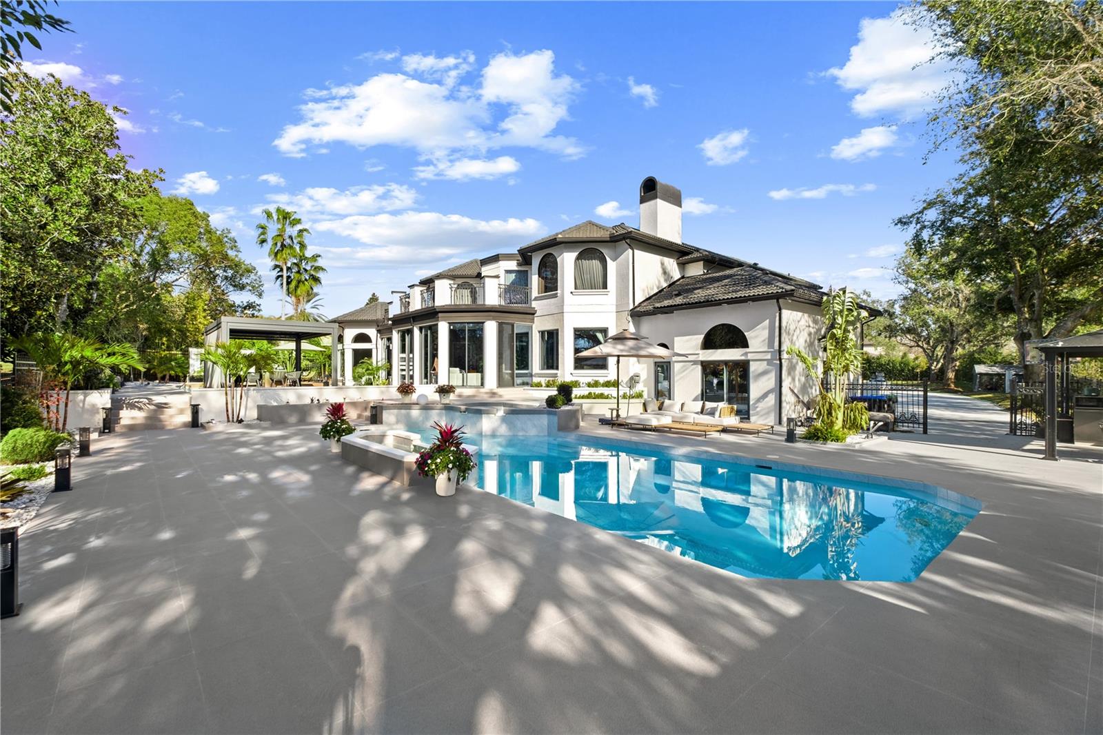 ISLEWORTH - Residential