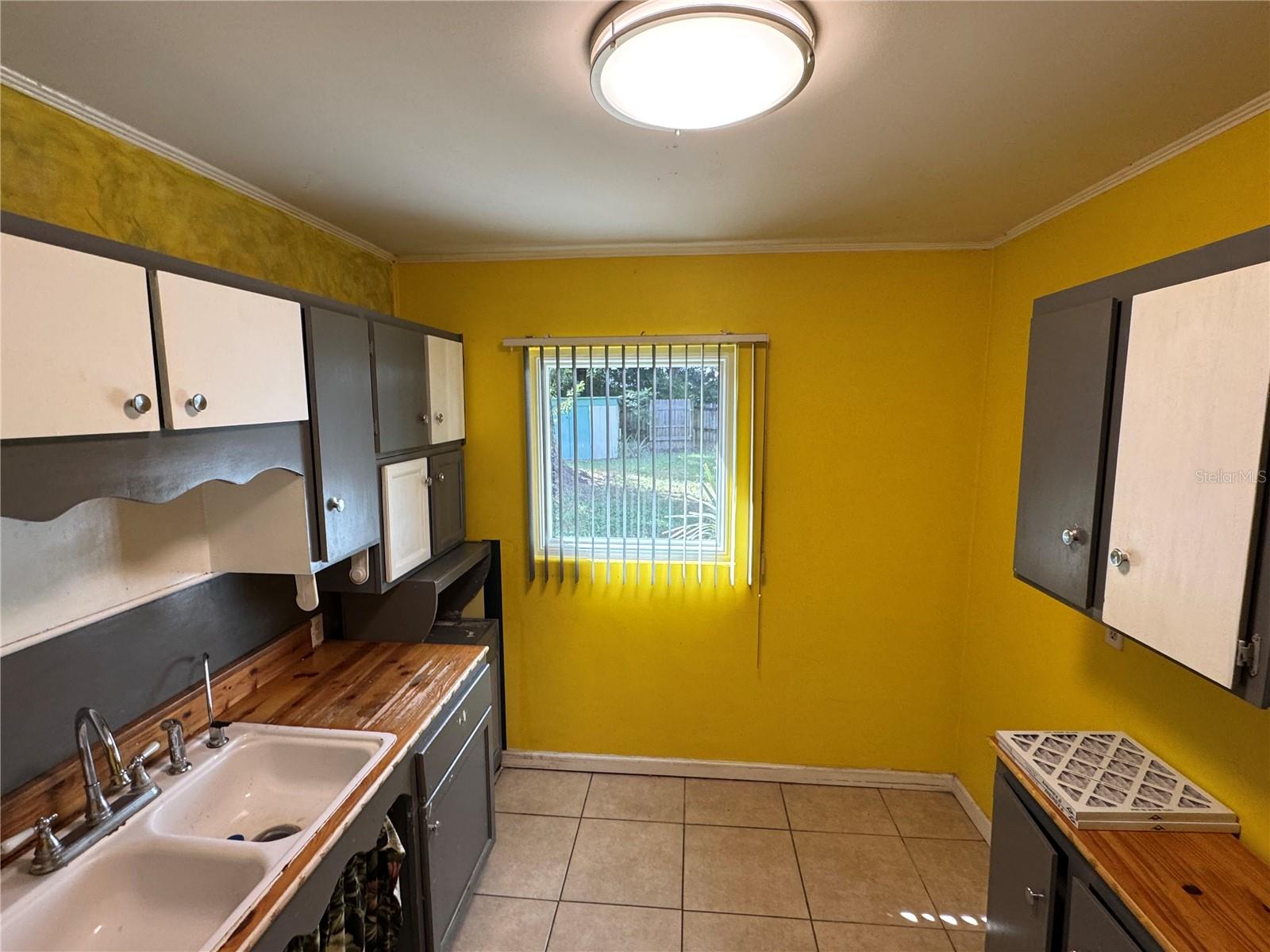 WOODRUFFS SUB FRANK L - Residential