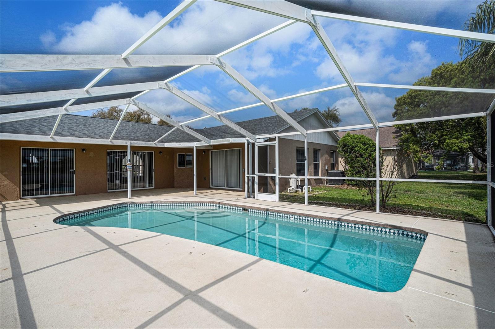 PROVIDENCE LAKES UNIT V PH - Residential