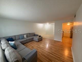 FARRINGTON ARMS CONDO THE - Residential Lease