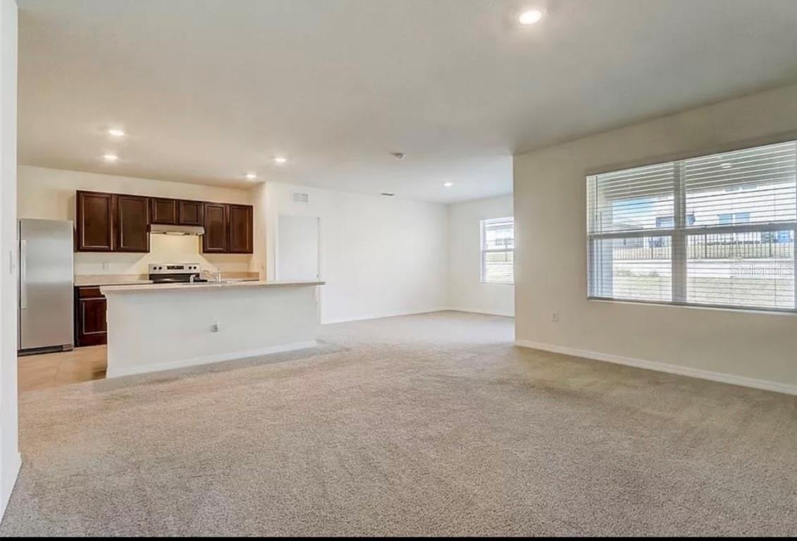 EDEN HILLS - Residential Lease