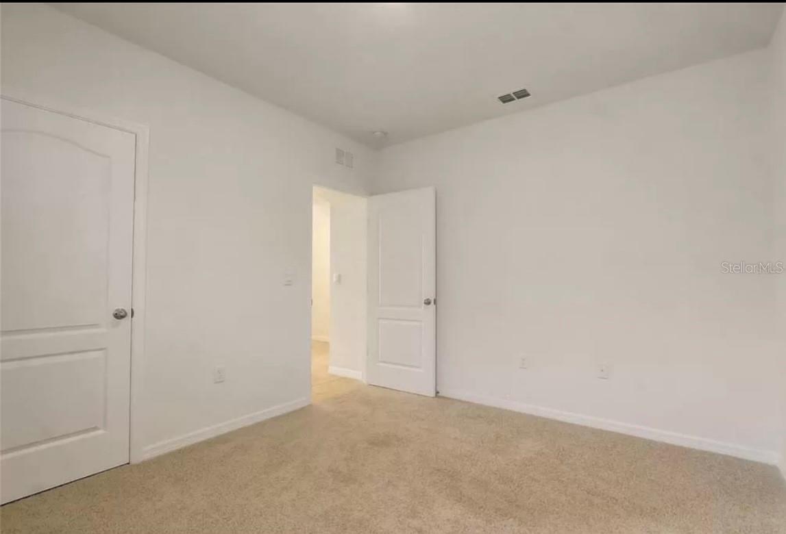 EDEN HILLS - Residential Lease