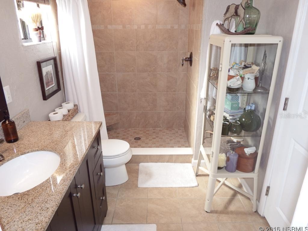 Florida Shores 01 - Residential