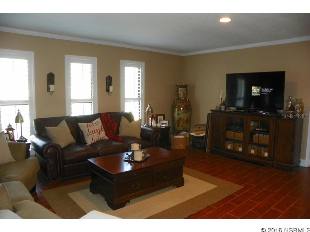 Florida Shores 01 - Residential