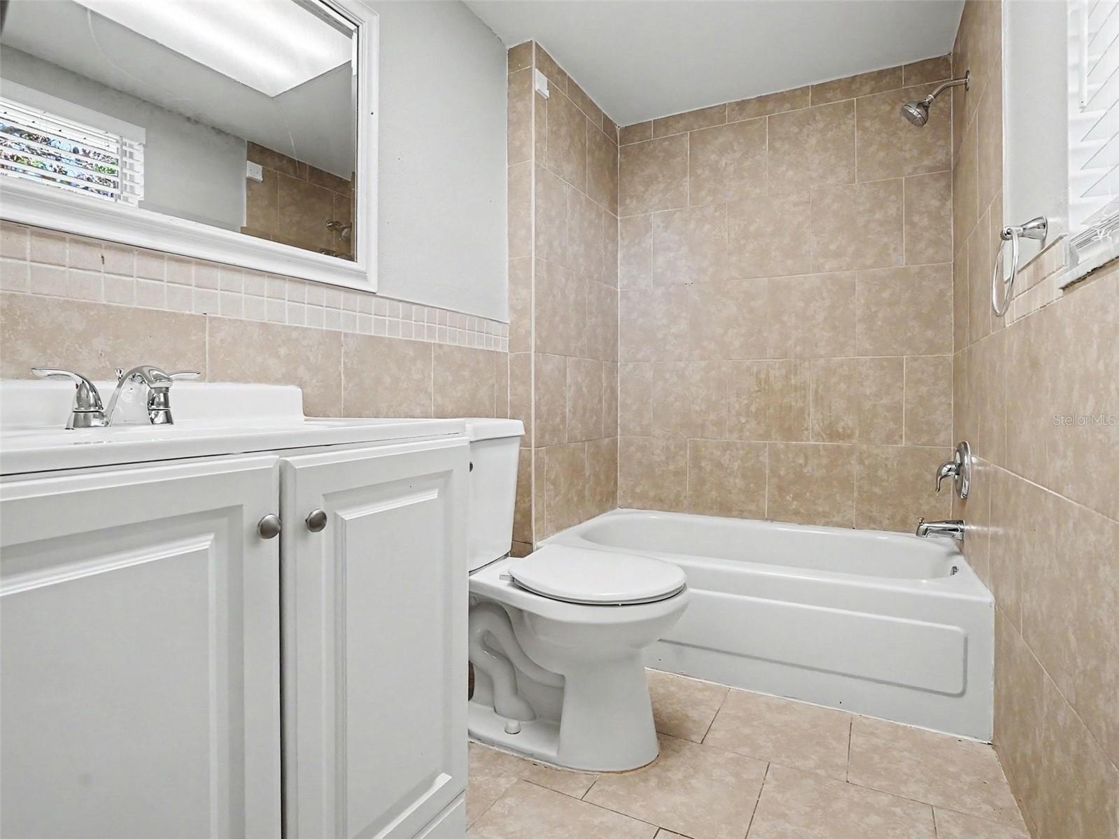 AMERICAN HERITAGE ESTATES - Residential