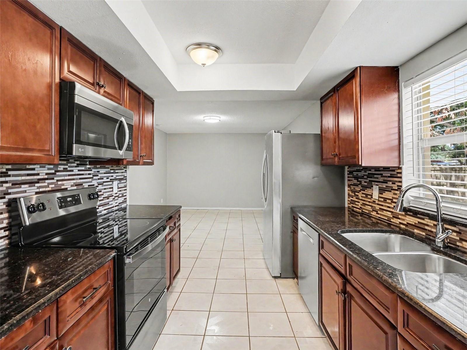 AMERICAN HERITAGE ESTATES - Residential
