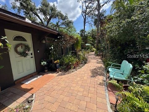 590 ARTISTS AVENUE ENGLEWOOD FL 34223