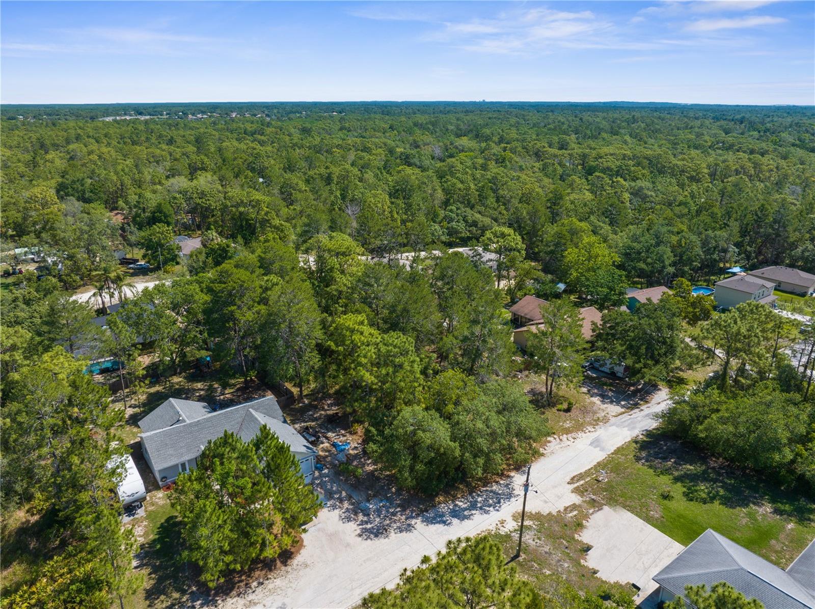 VOSS OAK LAKE ESTATE - Land