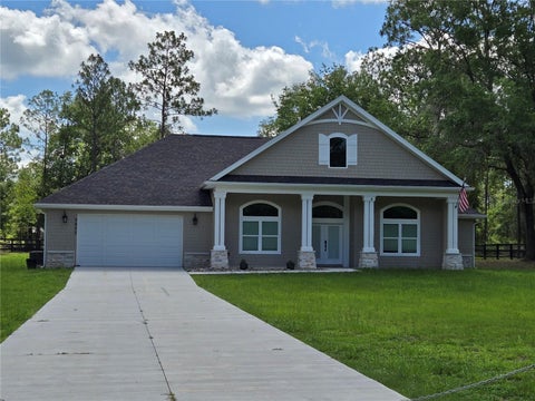 Photo of 9855 SW 125th Terrace, Dunnellon, FL 34432 (MLS # OM727142)