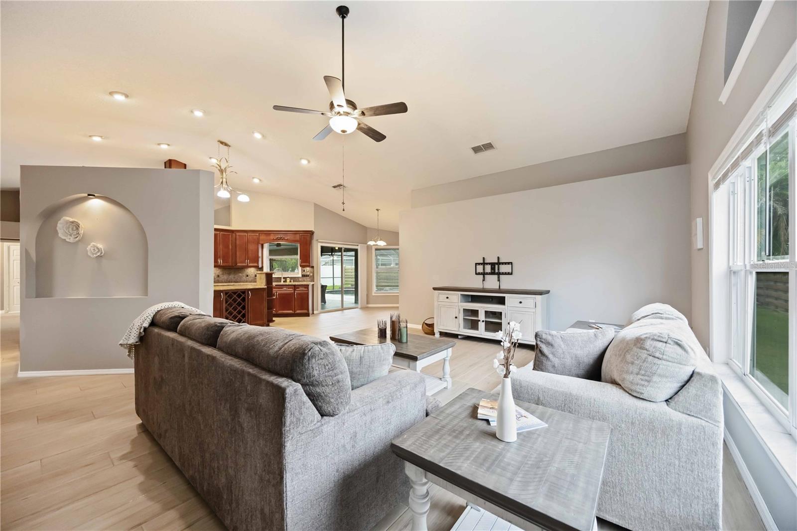 FAIRFAX PH TWO - Residential